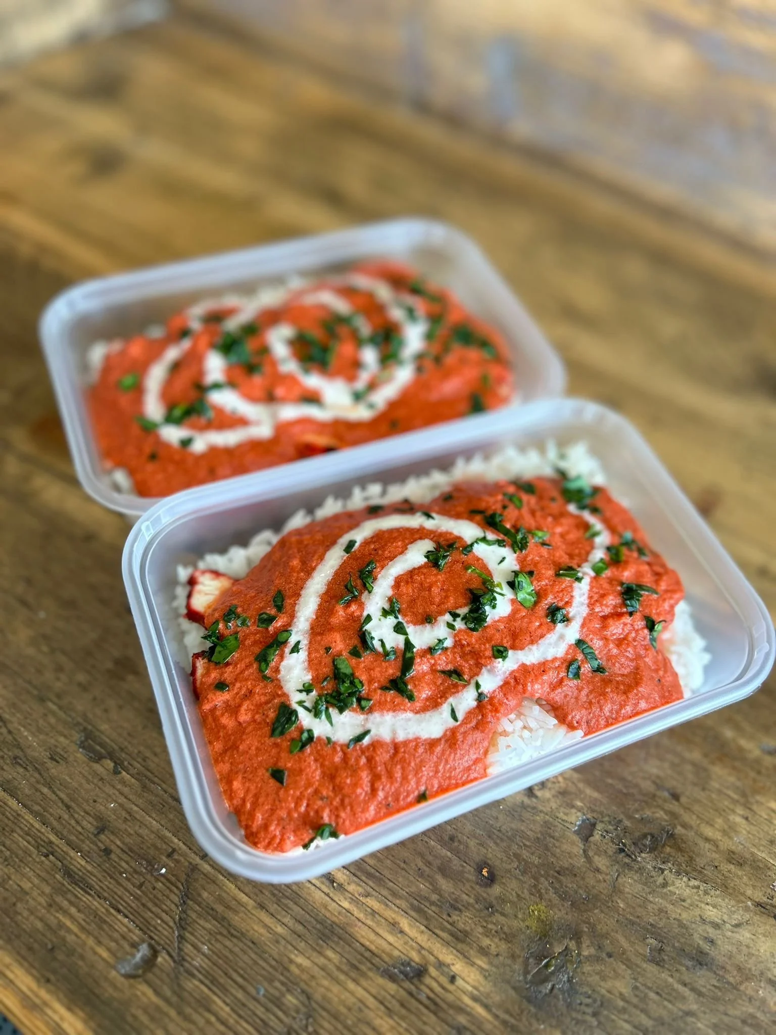 Tikka Masala sauce served with your choice of protein - Chicken, King Prawn OR Halloumi. Paired with fluffy basmati rice.